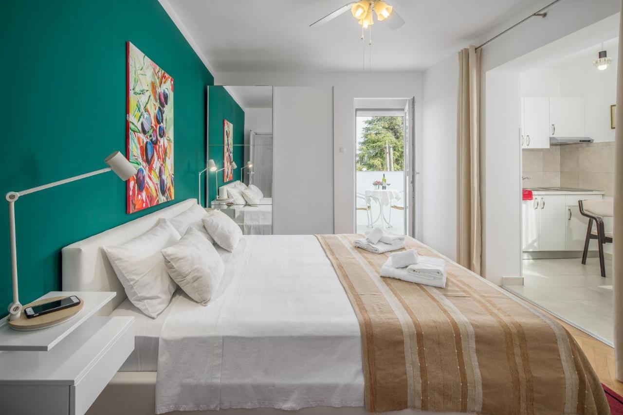Apartments Villa Katana ポレッチ エクステリア 写真